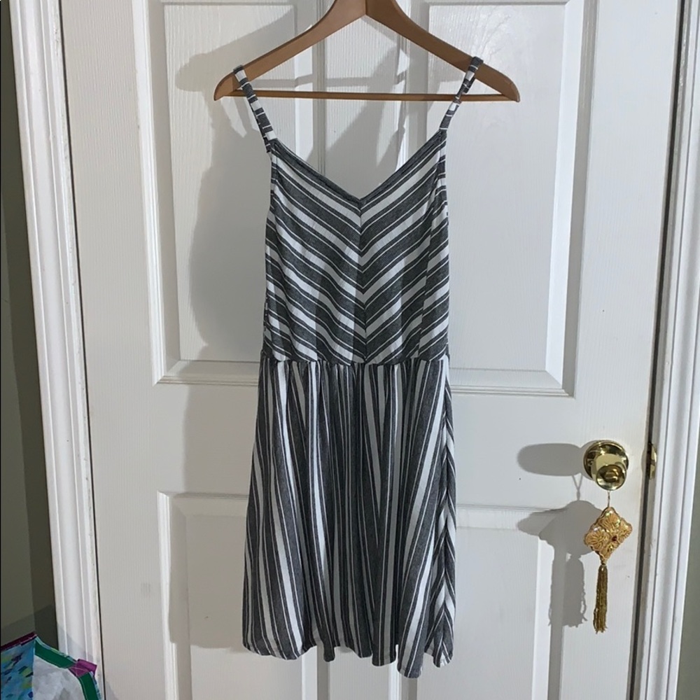Universal threads sun dress